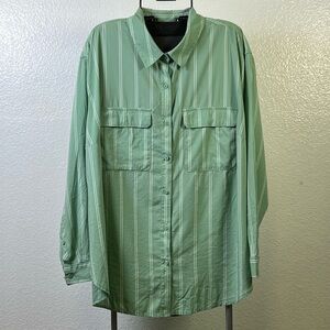Ava & Viv Women’s Striped Green Button Front Top Size 1X